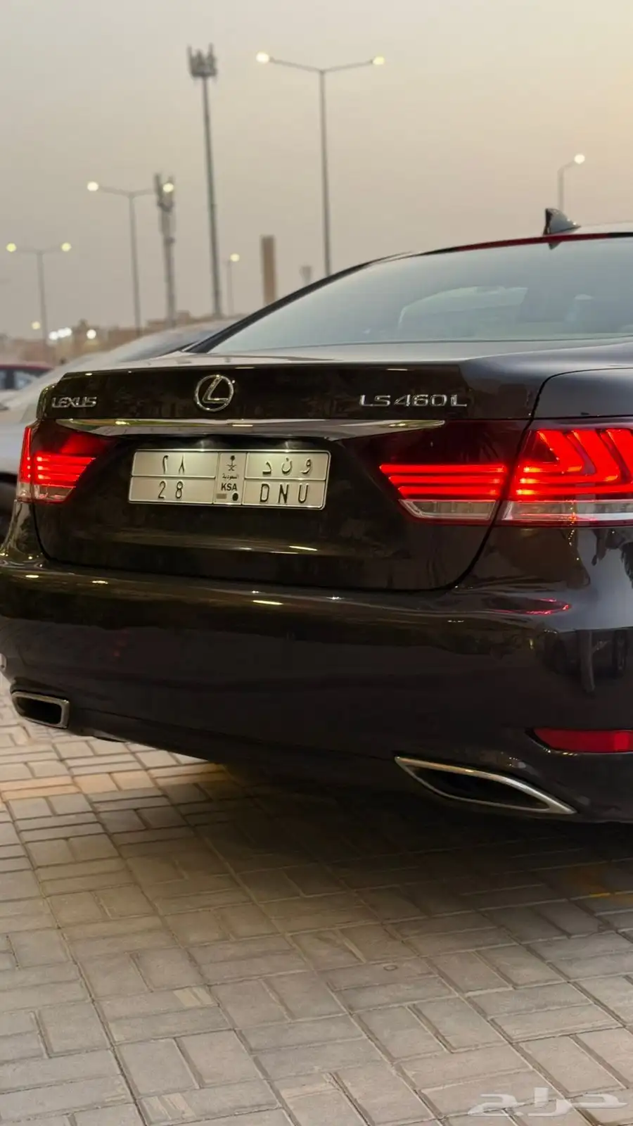 لكزس LS460 موديل 2015 نظيف جدا 4