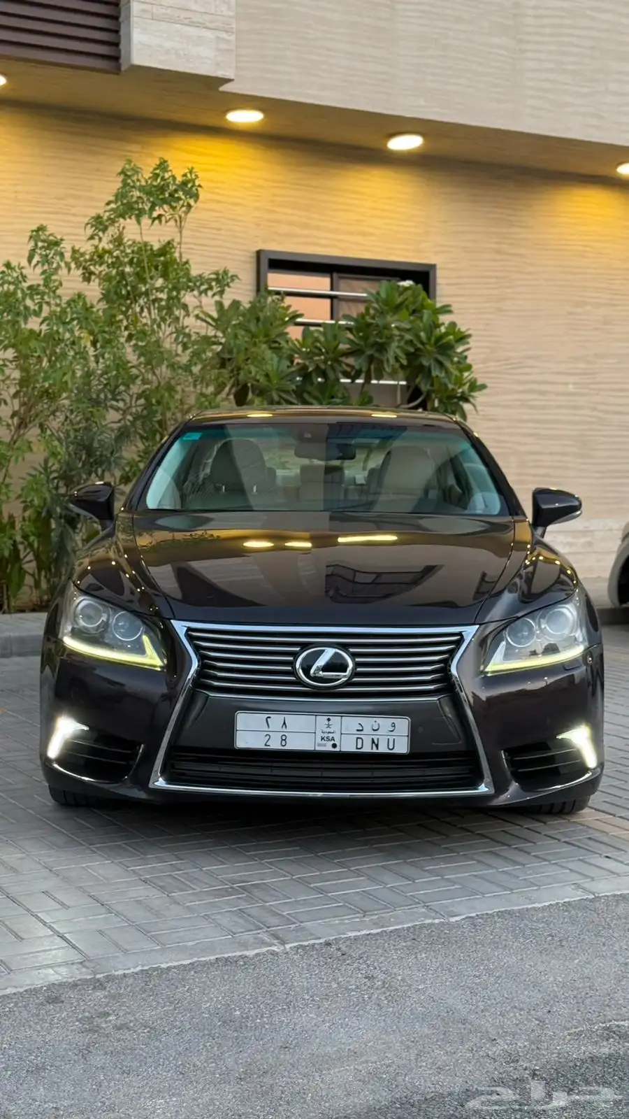 لكزس LS460 موديل 2015 نظيف جدا 10