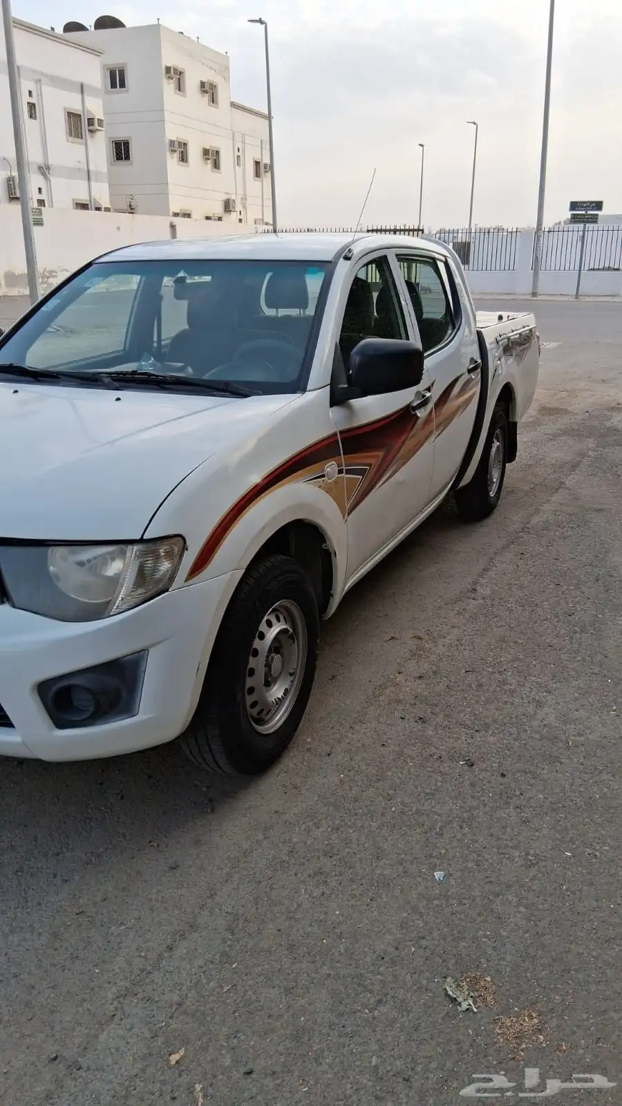 ميتسوبيشي L200 نضيف جدا 2