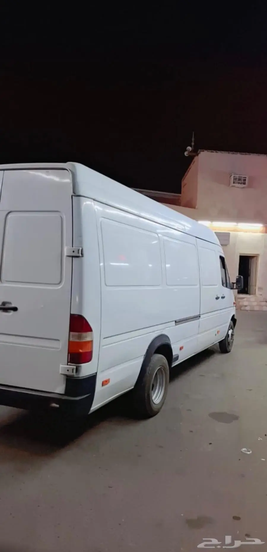 باص بضائع للإيجار بالسواق داخل مدينة تبوك وضواحيها 2