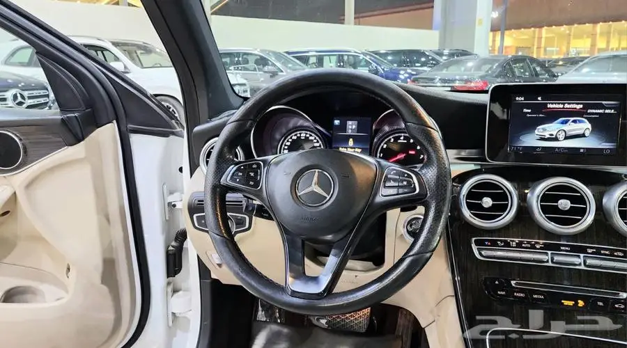 مرسيدس GLC300 2017 11