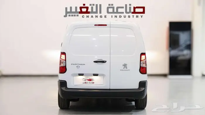 قطع غيار بيجو-بارتنر 1