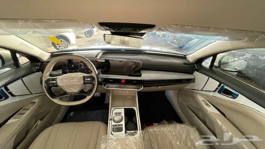 كيا k8 استاندر 2025 بسعر 147500 بالضريبه 5