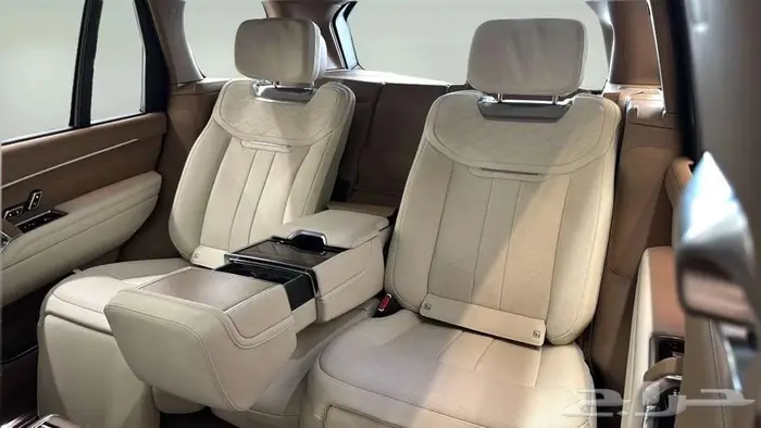 Range Rover LWB SV - 2024 - 615PS 8