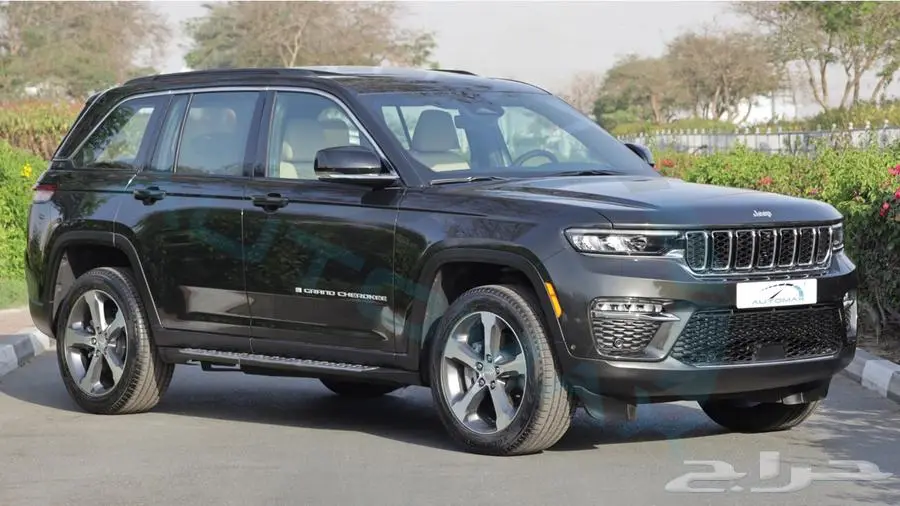 2025 JEEP GRAND CHEROKEE LIMITED PLUS LUXURY V6 3.6L GCC 4