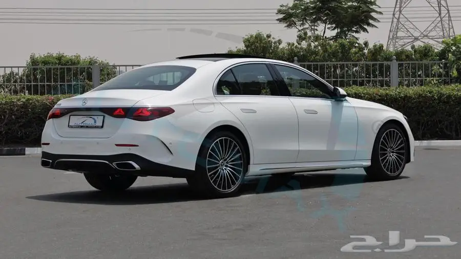 مرسيدس بنز e200 AMG kit خليجي اصفار مع ضمان الوكيل 7