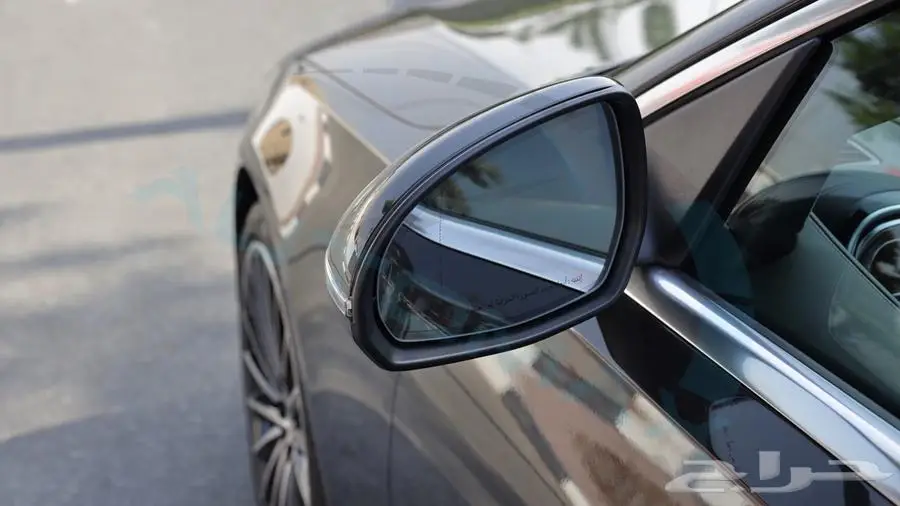 مرسيدس بنز c200 premium 2025 خليجي اصفار مع ضمان الوكيل 26