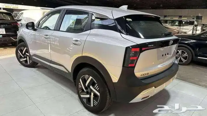 نيسان كيكس استاندر ونص فل 2025 6