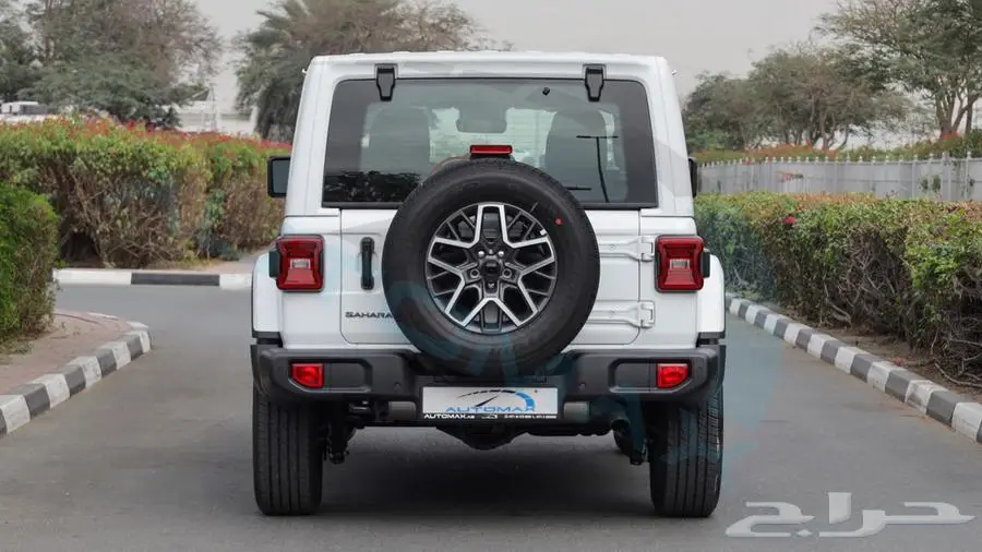 2025 JEEP WRANGLER UNLIMITED SAHARA I4 2.0T 4X4 GCC 0KmS 6