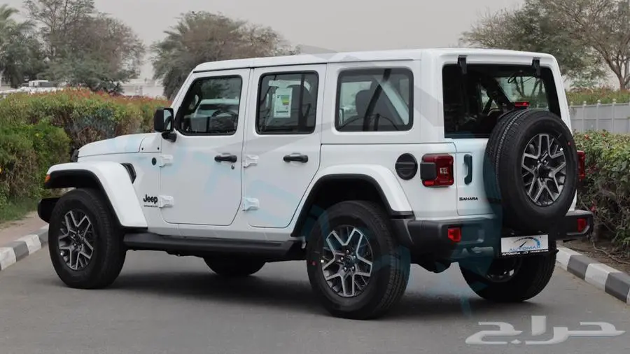 2025 JEEP WRANGLER UNLIMITED SAHARA I4 2.0T 4X4 GCC 0KmS 5