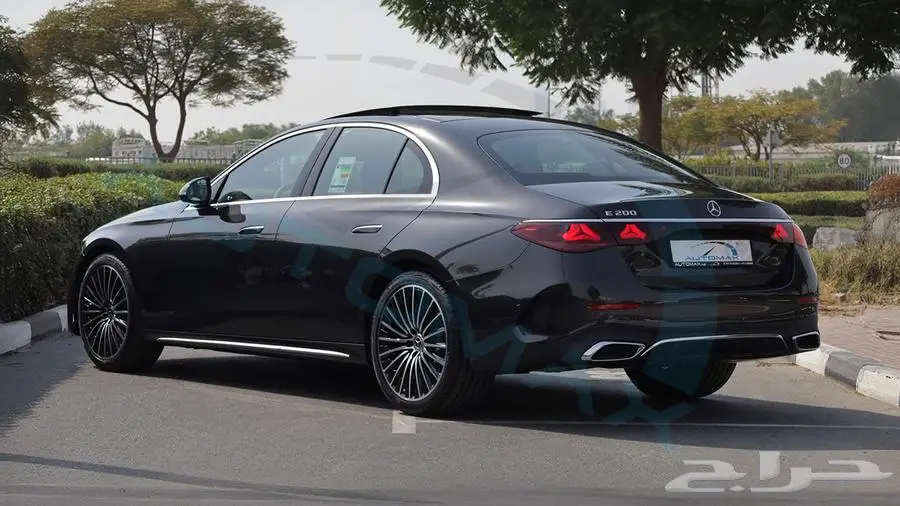 مرسيدس بنز e200 AMG kit خليجي اصفار مع ضمان الوكيل 5