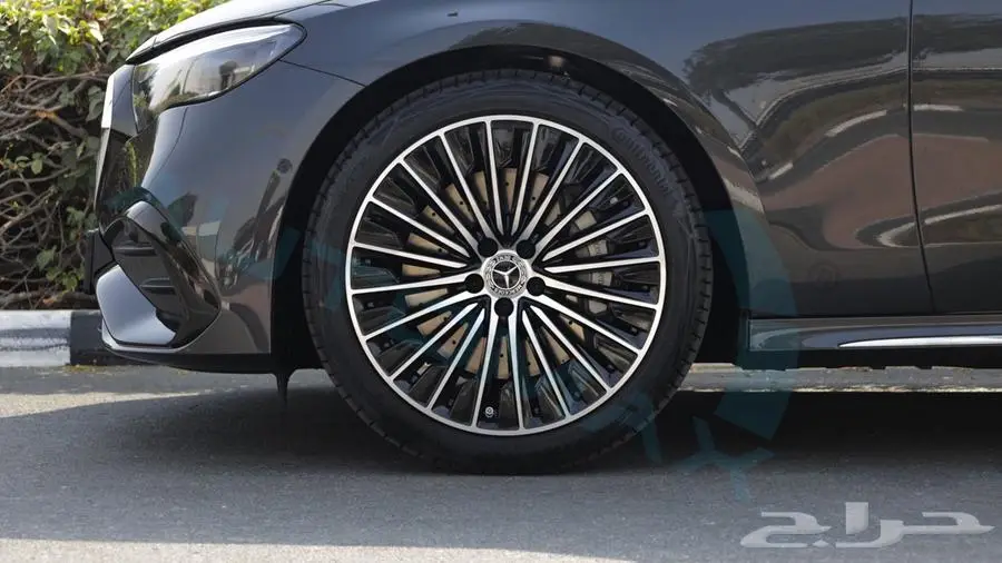 مرسيدس بنز e200 AMG kit خليجي اصفار مع ضمان الوكيل 26