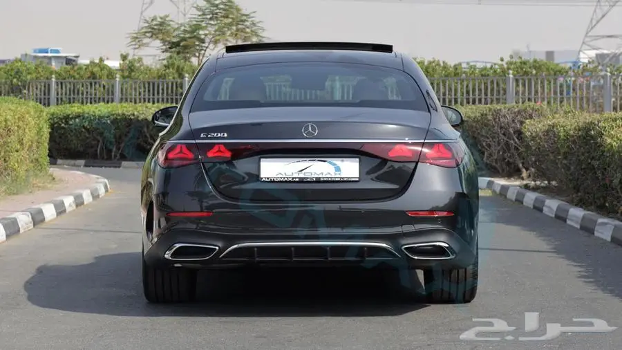 مرسيدس بنز e200 AMG kit خليجي اصفار مع ضمان الوكيل 6