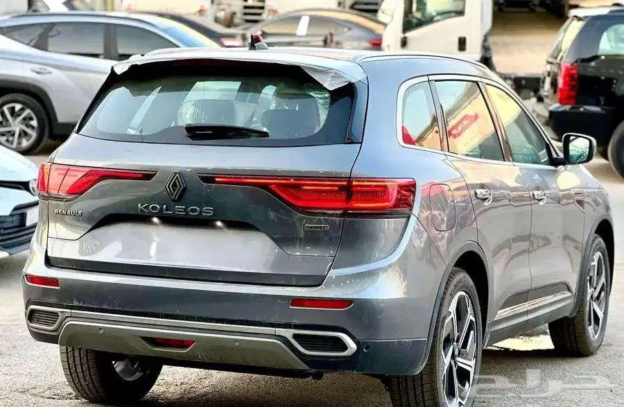 رينو كوليوس فل كامل بلس داخليه جملي 2025 اصفار 3