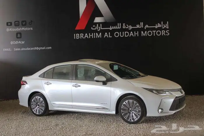 تويوتا كورولا XLI فتحة 2025 - عروض الأقساط 20