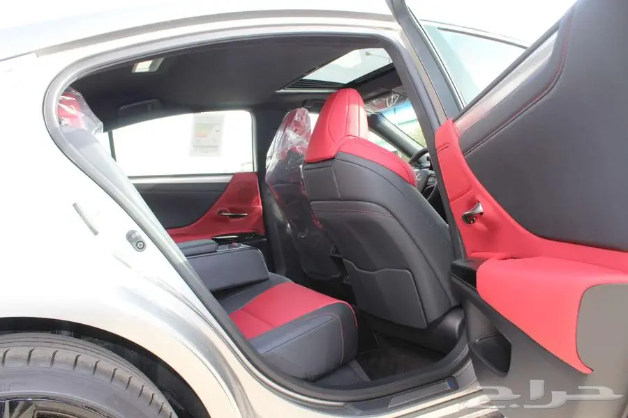 لكزس - ES350 F Sport - خليجي - 2025 - فل كامل 6