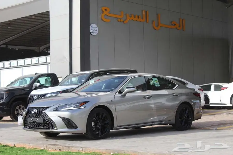 لكزس - ES350 F Sport - خليجي - 2025 - فل كامل 2