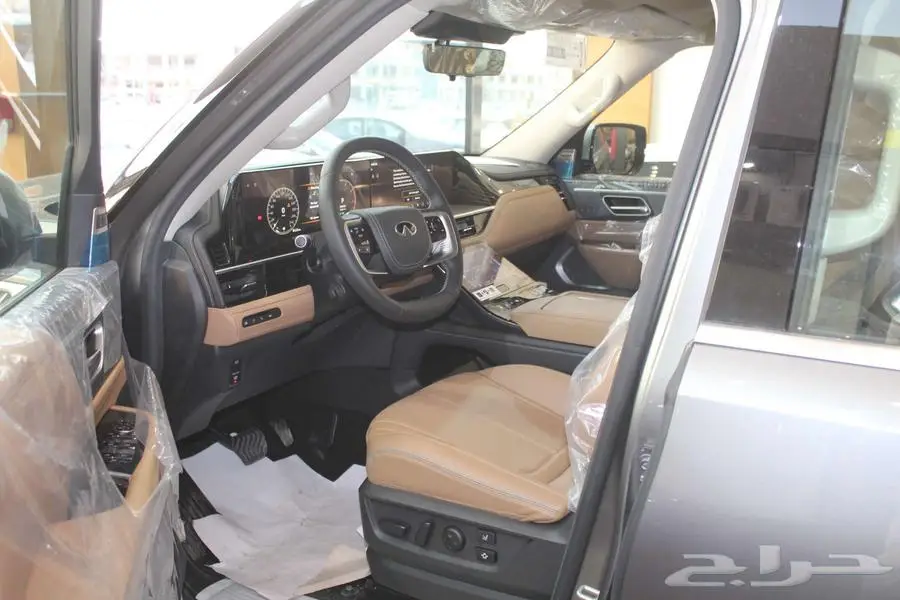 إنفينيتي QX80 سينسورى 2025 7