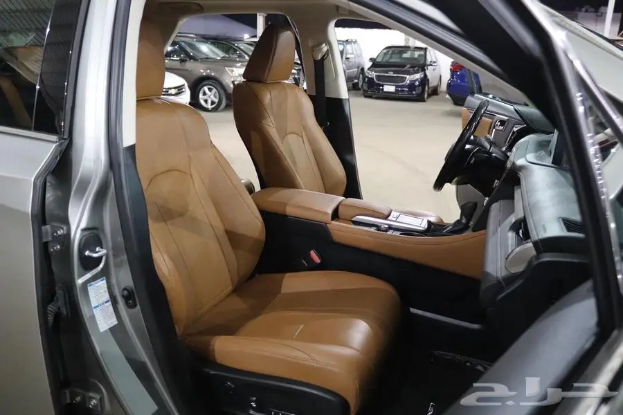 لكزس RX350 فل كامل 2022 15