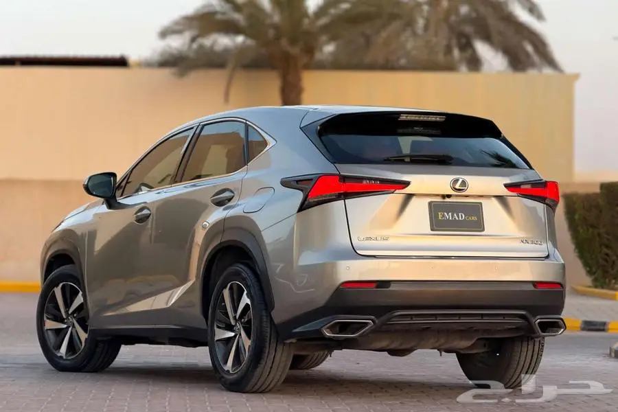 لكزس NX 300 2019 رمادي سعودي 3