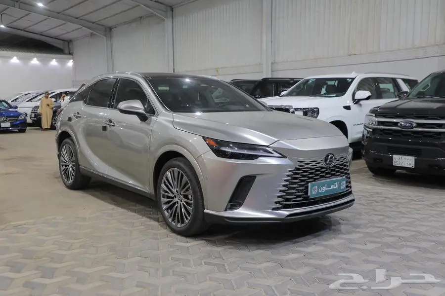 ليكزس RX 350 BB فل كامل بانوراما جلد بنزين موديل 2025 0