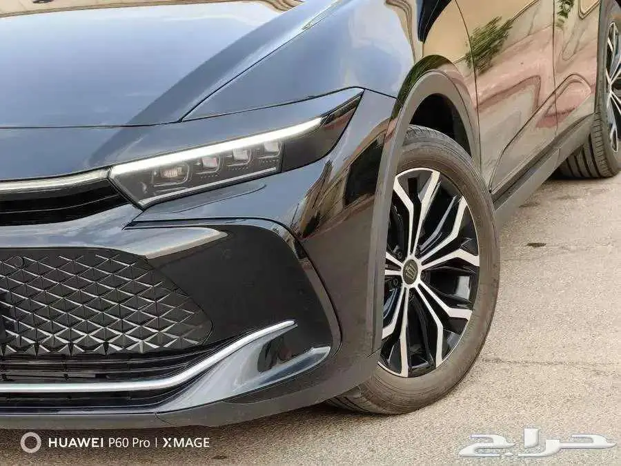 كراون بريميوم اسود 2023 6
