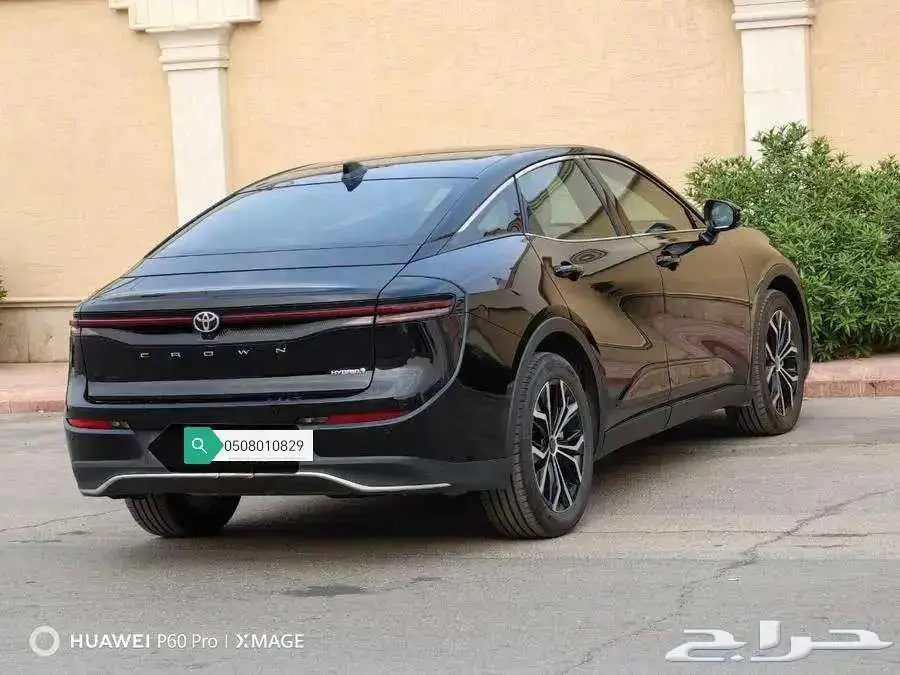 كراون بريميوم اسود 2023 5
