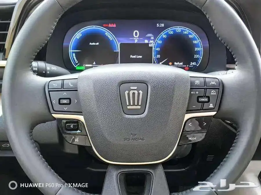 كراون بريميوم اسود 2023 11