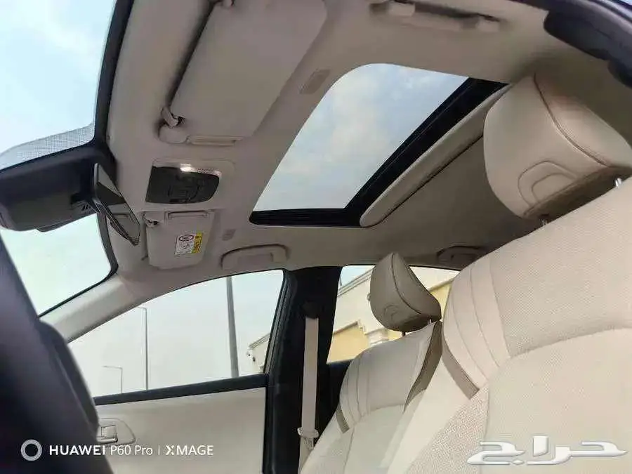 كراون بريميوم اسود 2023 18