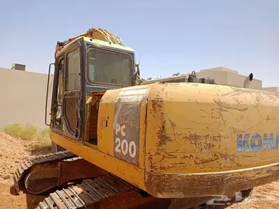 بكلين كوماتسو داش 7 4