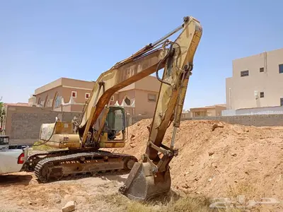 بكلين كوماتسو داش 7 5