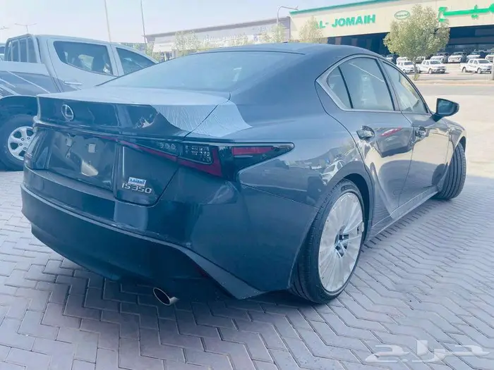 عرض خاص لكزس is350 cc 2024 بالنقد والتقسيط 7