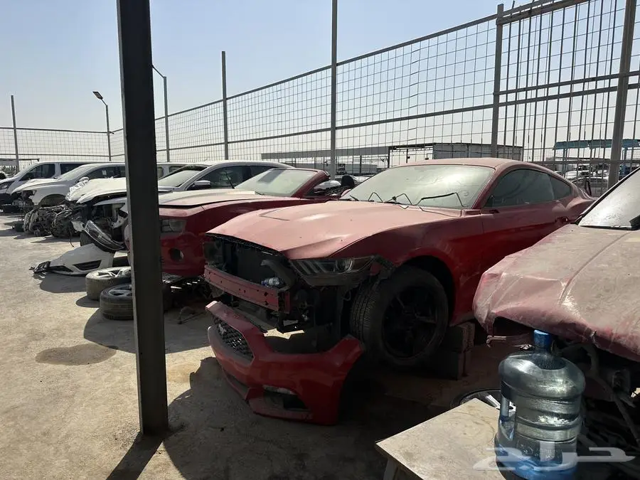 مندوب قطع غيار تشليح جميع السيارات 0