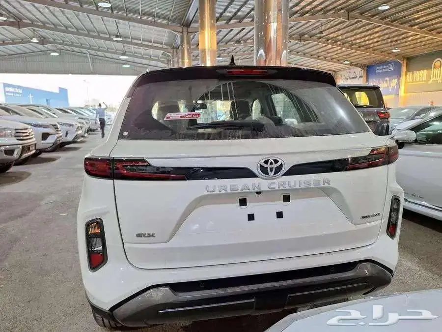 تويوتا اوربان كروز فل -GLX - 2025- كاش وافضل اقساط 3