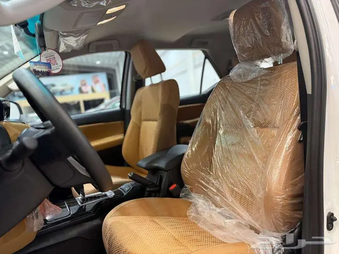 فورتشنر GX2 2025   سيارة عائلية بقوة دفع مميزة - بسعر مميز 8