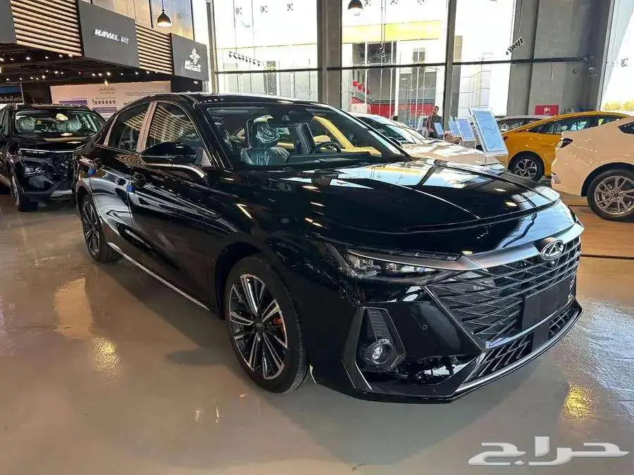 شيري اريزو 8 2025 لاكجري بسعر مميز 1