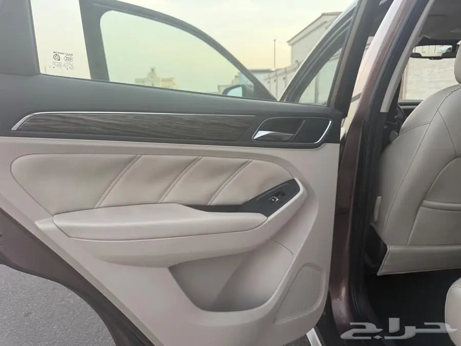 ام جي rx5 2019 29