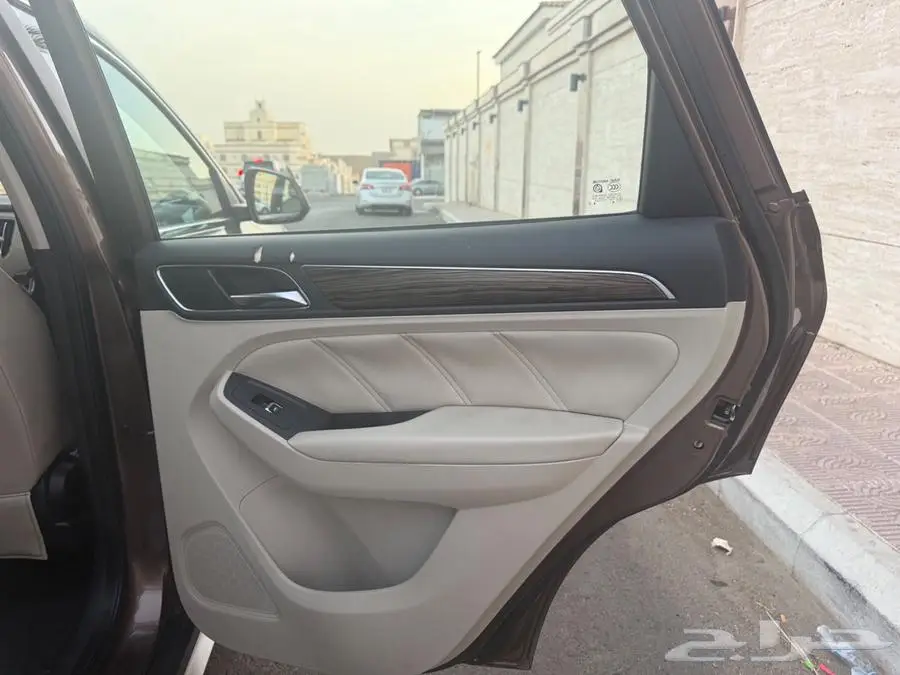 ام جي rx5 2019 30