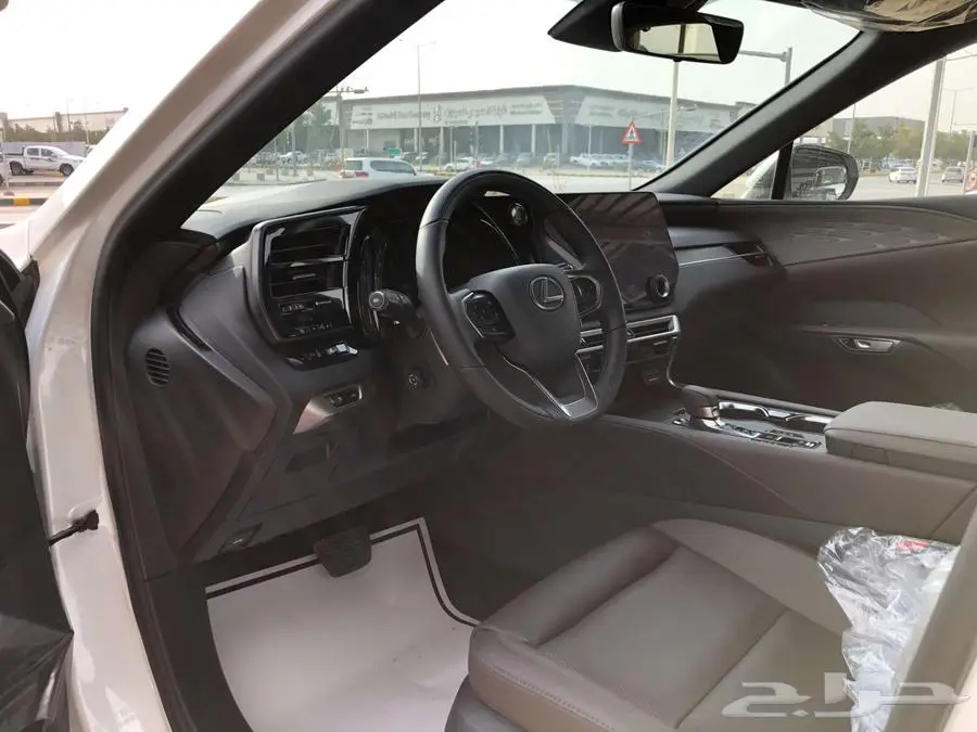 لكزس RX 350 BB 2024 بريمي (ابيض 13