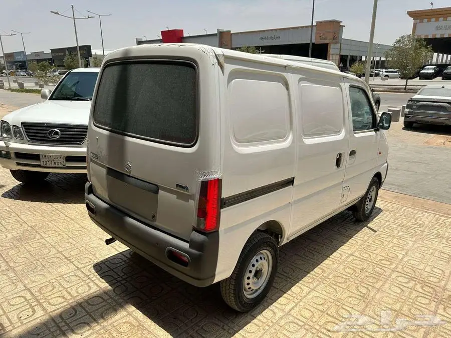 سوزوكي ايكو بضاعه بنزين 2025 كاش وتقسيط 4