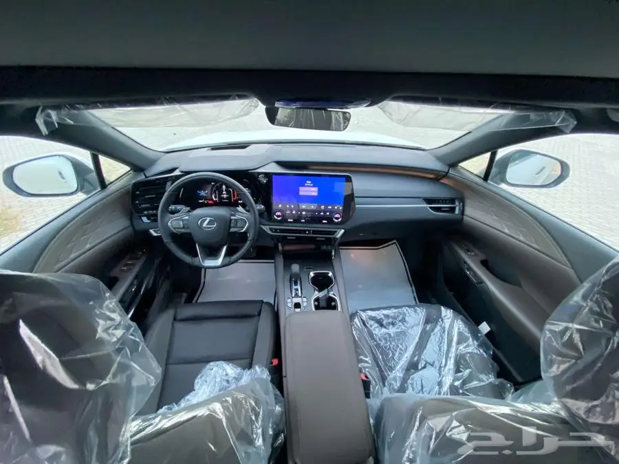 لكزس RX 350 BB 2025بريمي (ابيض -تيتانيوم - اسود) 23