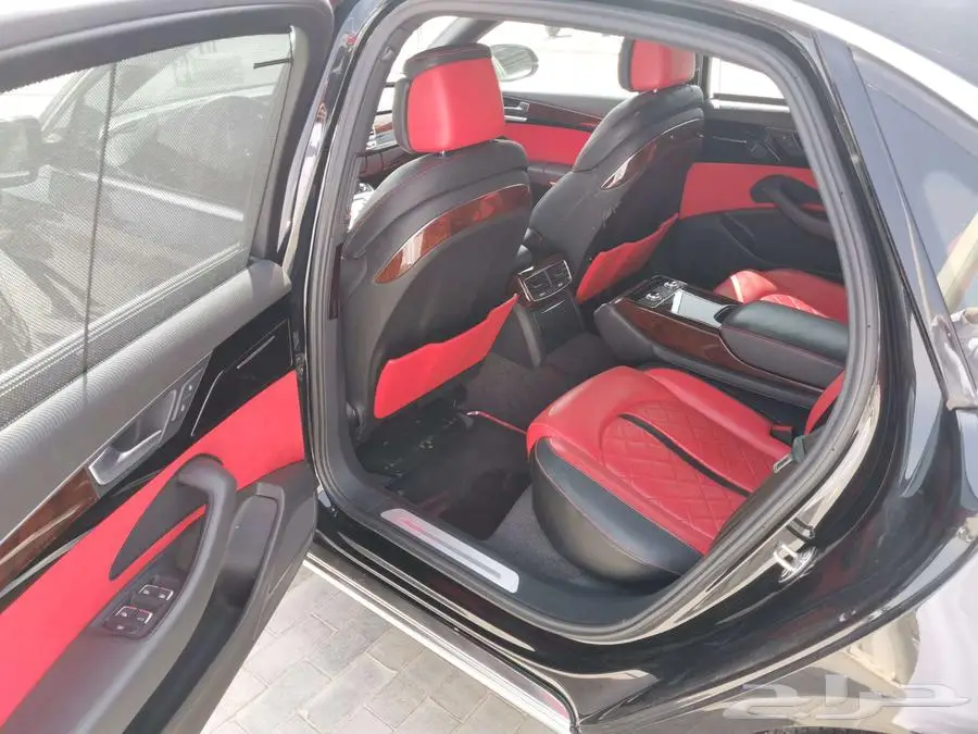 اودي A8 L موديل 2013 اللون اسود 11