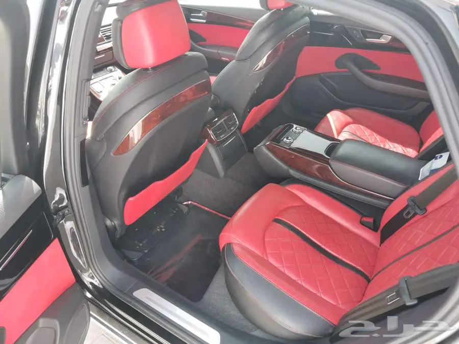 اودي A8 L موديل 2013 اللون اسود 12