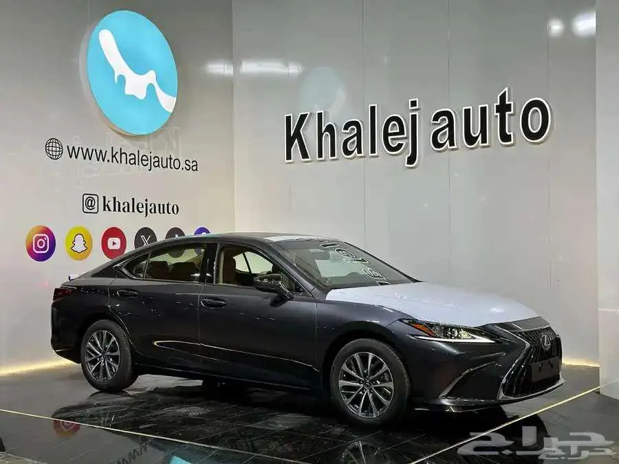 لكزس ES 300h م 2025 0