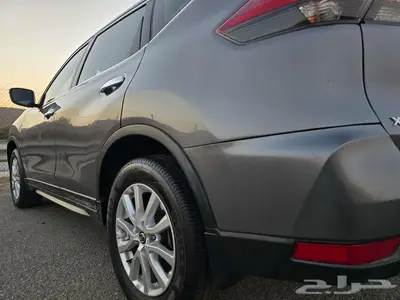 نيسان اكس تريل 2021 - عائلي 7 ركاب قمة الروعة 33