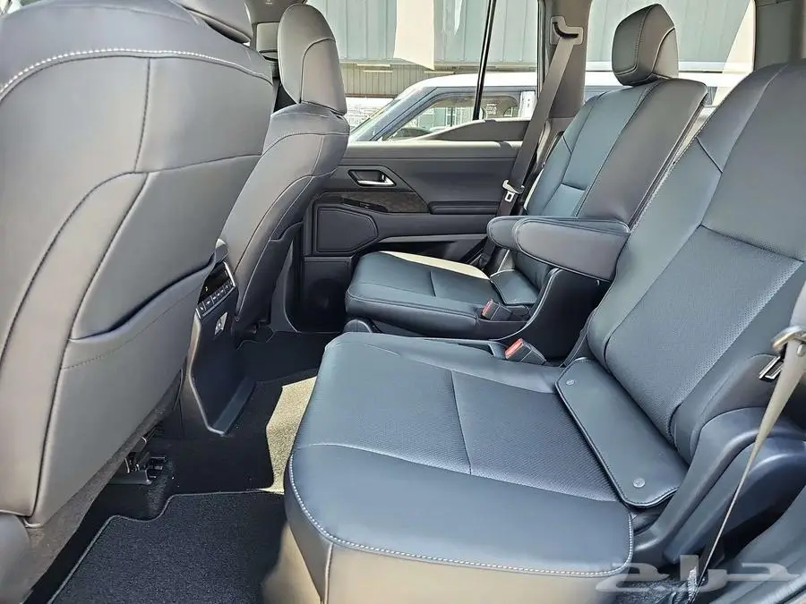 Lexus GX 550 Premium - 2025 - NEW 10