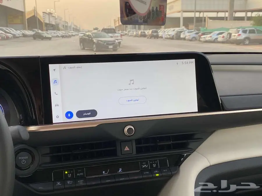 تويوتا كراون هايبرد 2025 1