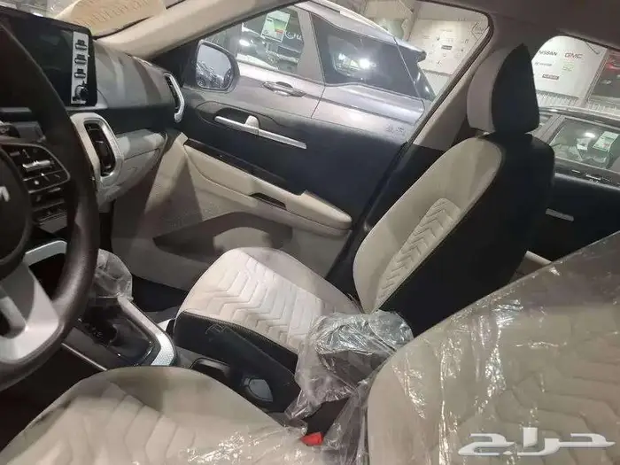 كيا سونيت EX و LX كاش واقساط 2025 5