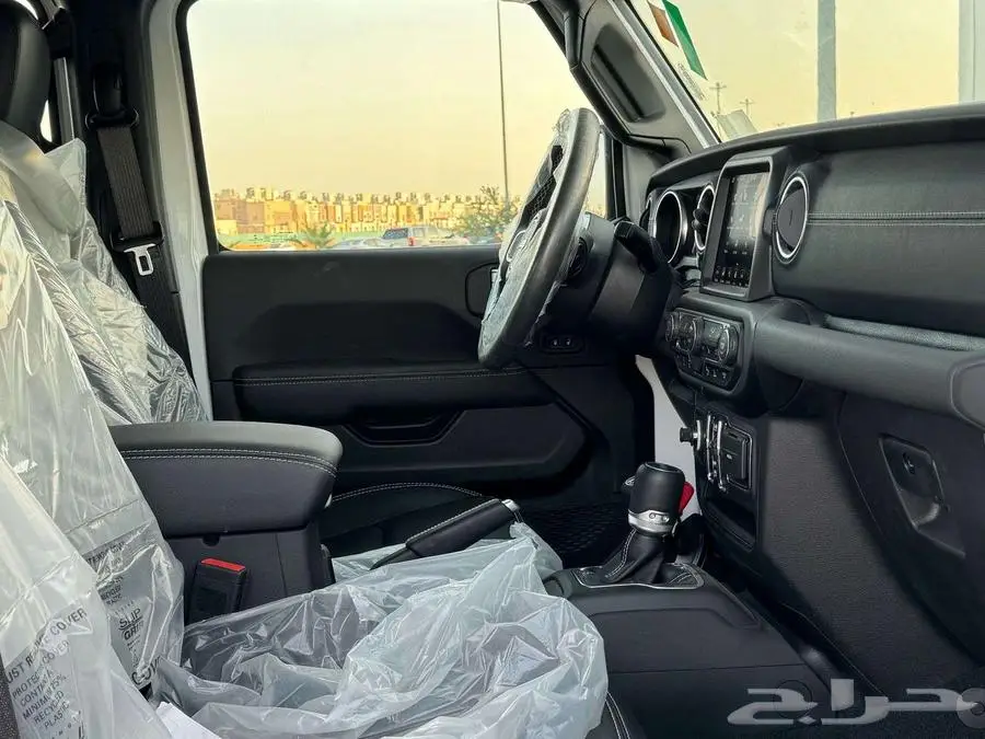 جيب رانجلر 4 ابواب صحاري انليميتد 2023 9