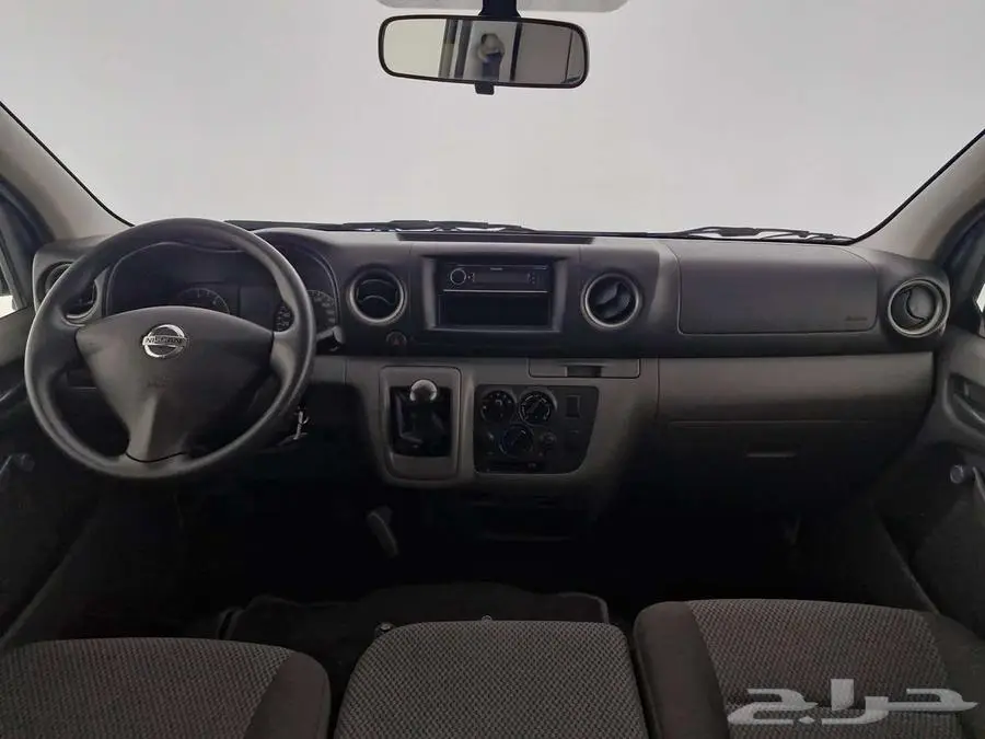 نيسان باص اورفان NV350 2022 4